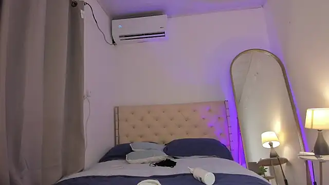 elzafuentes1 - Elzafuentes1's free webcam - UK Sex Cams