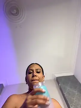 MiilaBlake webcam