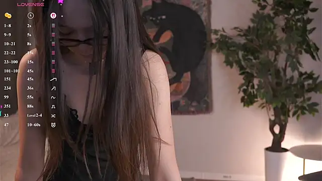 JanelBitther webcam