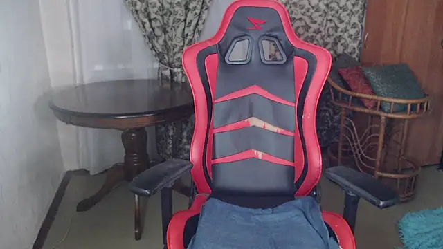 KellyNory webcam