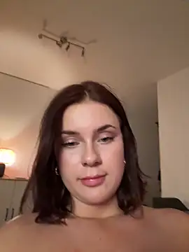  MaribelRiver chat room