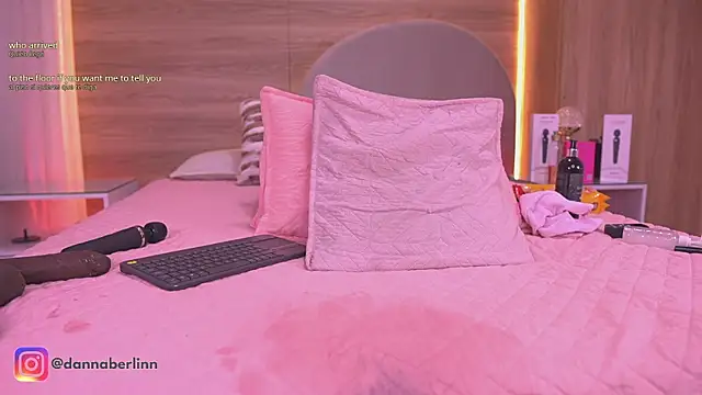 danna_berlin_ webcam