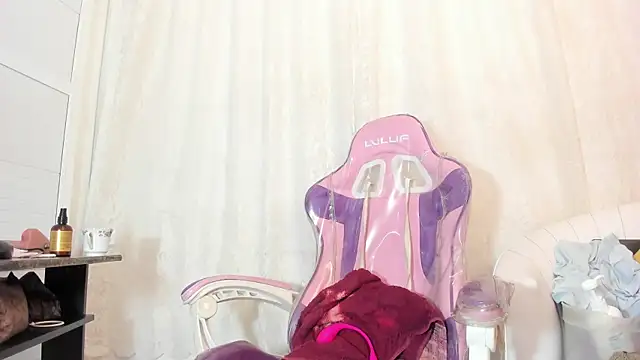 Cleopatra_Trans webcam