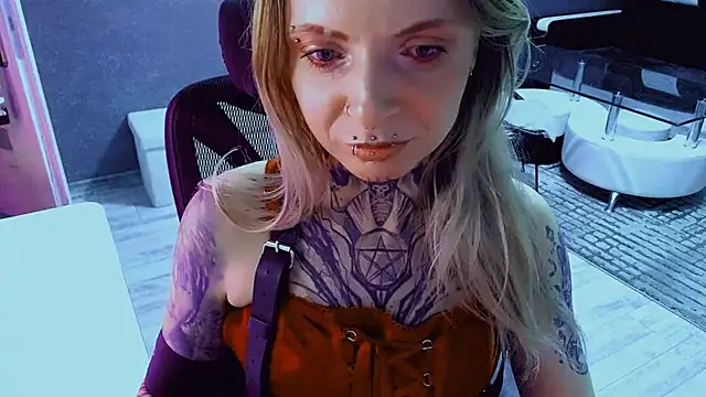 InesGold webcam