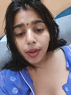 Cute-Simmi69 webcam