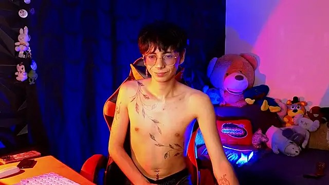 the_princeRed webcam