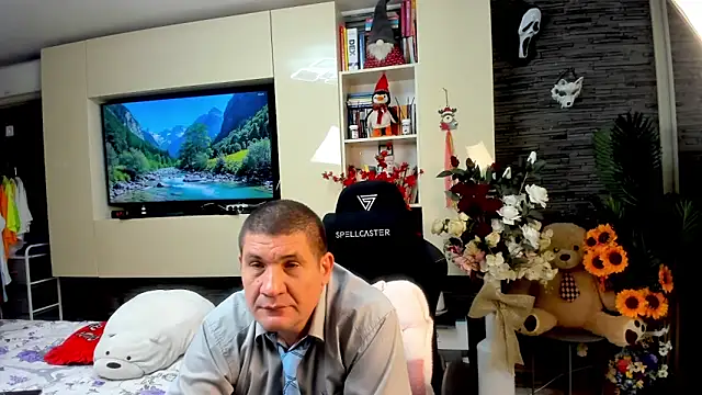 SpartacusDaddy48 webcam