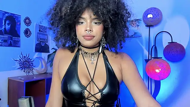Raven_luv webcam