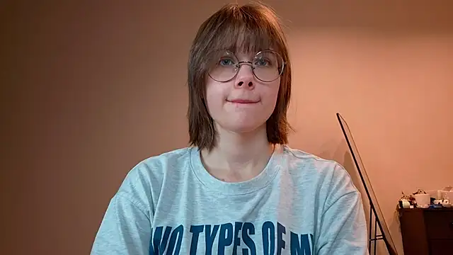 ExitedTroth webcam