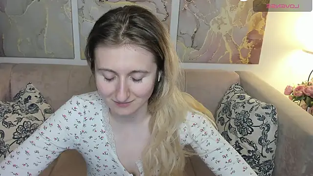 CamillaDreamer webcam