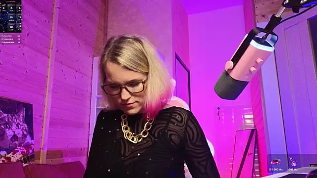 Lady_Shine webcam