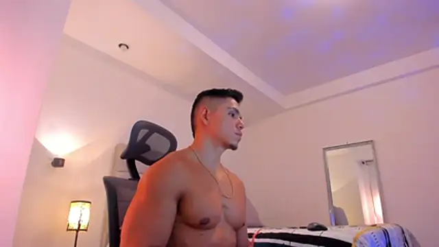 chris_morgan7 webcam