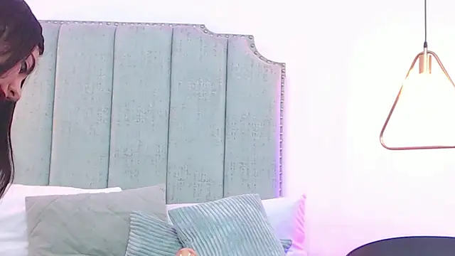 MoonBlue95 webcam