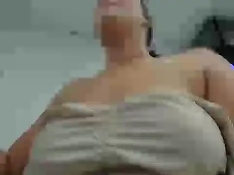 Chloe_Thomsoon_ webcam