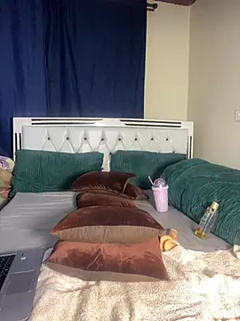 Naughty-dee webcam