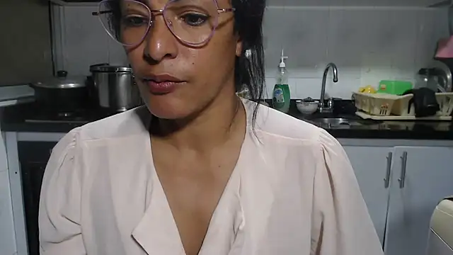kateleyagrey webcam