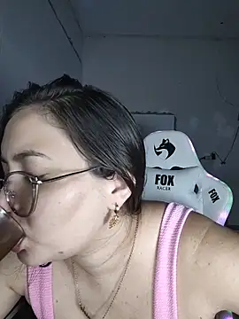 Fetichista23 webcam