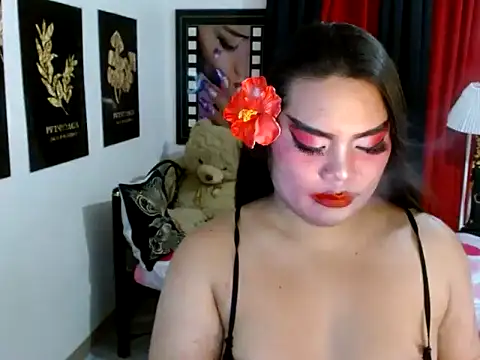 TSbrianaHugeCock webcam