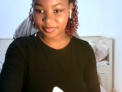 zoe215 webcam