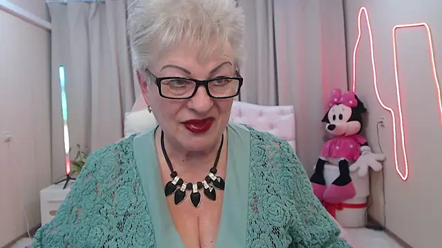 KayleSmoll webcam