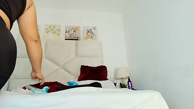 elizawiliamst webcam
