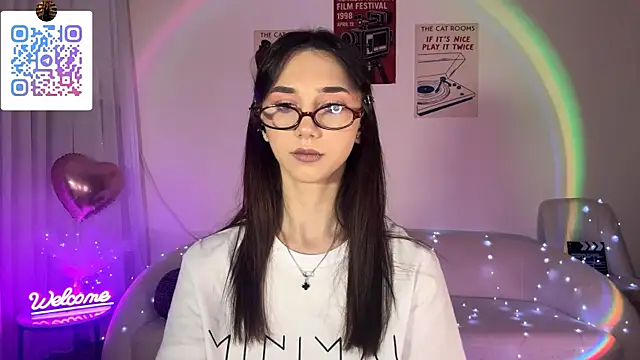 LinaMour webcam
