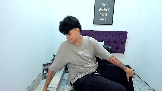 Iansayd333 webcam