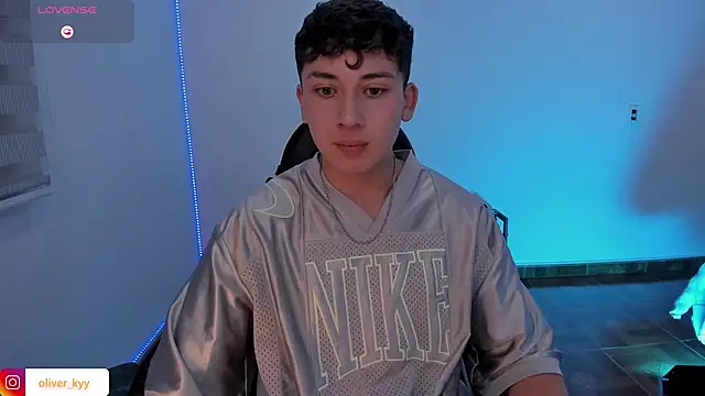 OLIVER_K webcam