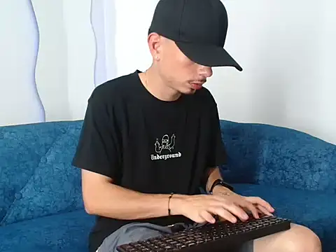 DannySanta08 webcam