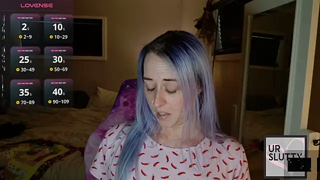 ursluttygf webcam