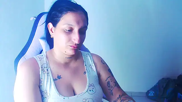 liz_dirty webcam