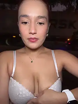 isabella_ferrer99 webcam