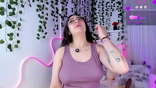 Samii_Evans webcam