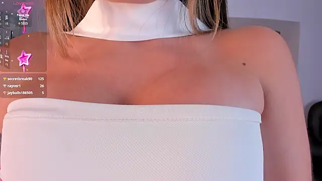 giaferrara - GiaFerrara's free webcam - UK Sex Cams