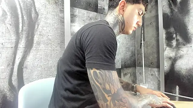 gury_tattoo - Gury_tattoo's free webcam - UK Sex Cams