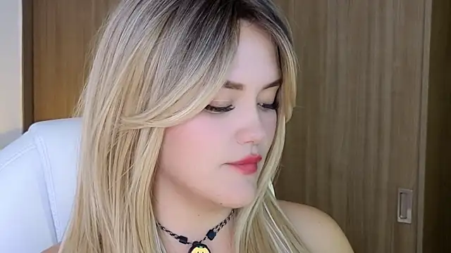 KiimTyler_ webcam