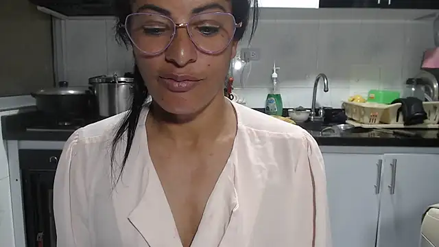 kateleyagrey webcam