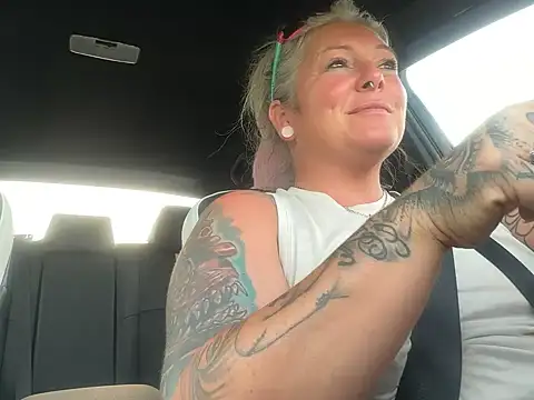 karmavonliebe webcam