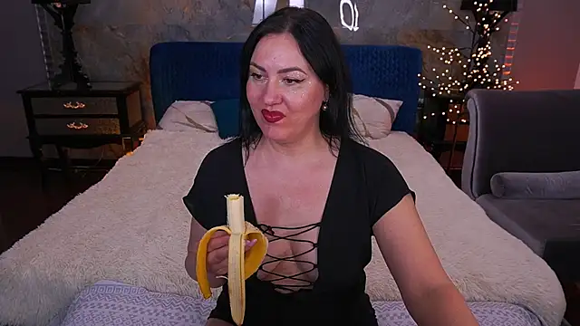 VelvetLuck webcam