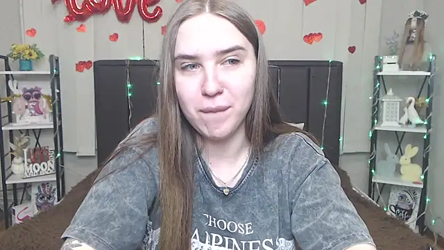 LauraHlot webcam