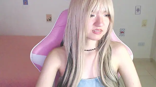 Sweet_Skyy webcam