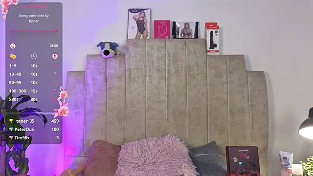 Emily_hall19 webcam