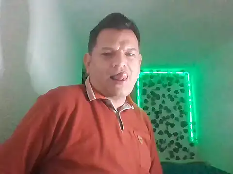 SexDiffrent live sex cam