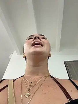 ava_blue (F young) - FUCK PUSSY + BIG SQUIRT IN TICKET SHOW