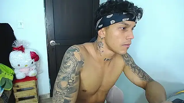 Leonard_Price webcam