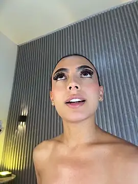 SHANONCLARK webcam