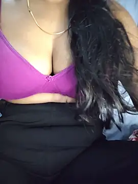 Ezabelljohn webcam