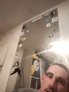 JustinCase699 webcam