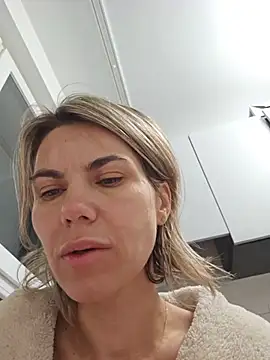 FeliciaKrige webcam