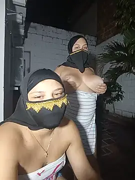 aziza_dalila02 - Aziza_dalila02's free webcam - UK Sex Cams